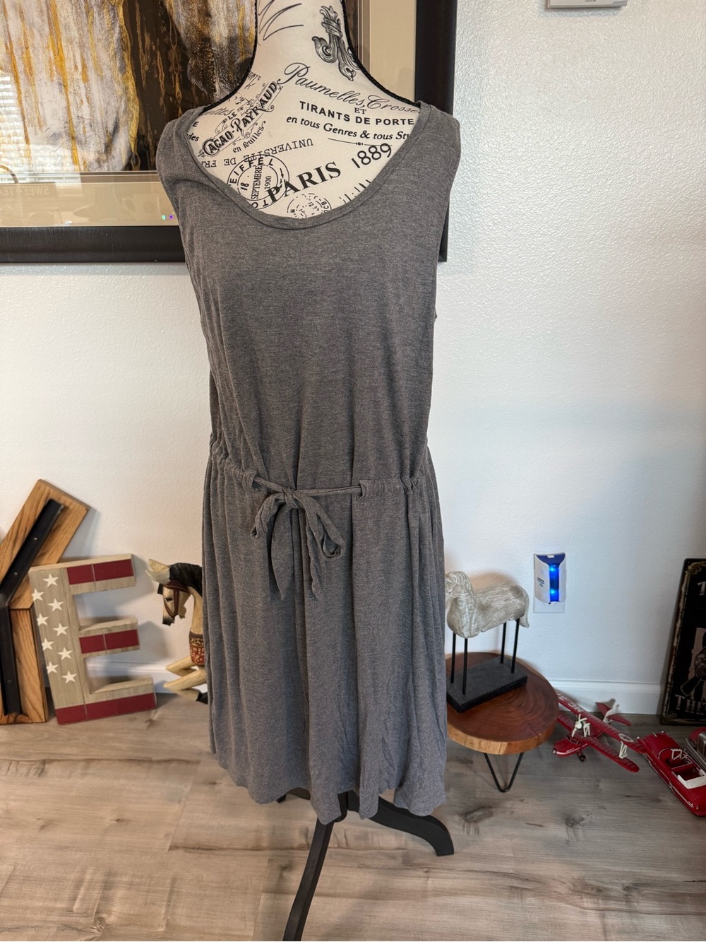 GAP Gray Sleeveless Tie-Waist Jersey Dress